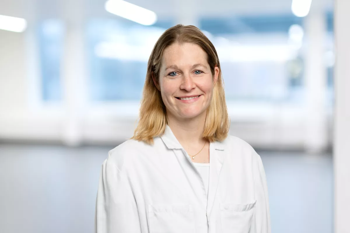 Lara Lauber_FB-LI.jpg Lara Lauber_FB-LI.jpg