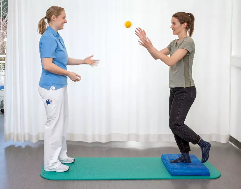 Physiotherapie_Uebung_web.jpg