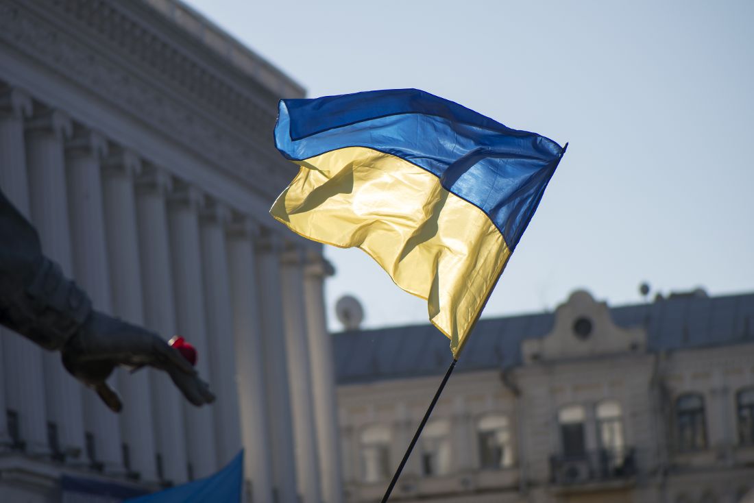 <p class="MsoNormal" style="mso-hyphenate: none;">Solidarität mit der Ukraine</p>