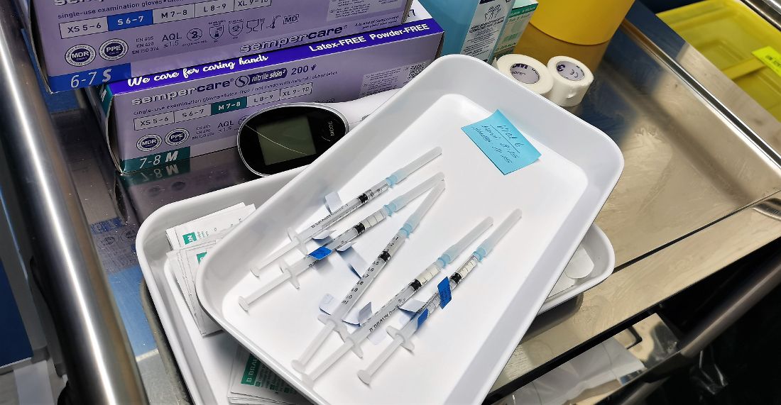 <p class="MsoNormal" style="mso-hyphenate: none;">Spital Emmental baut Impfangebot aus</p>
<p class="MsoNormal" style="mso-hyphenate: none;"> </p>